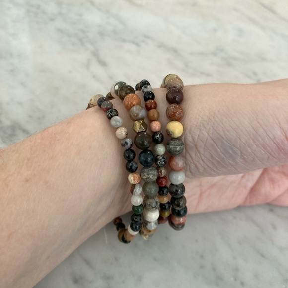 🔸NWT🔸 Natural Fossil Coral Gemstone Beaded Bracelet Set - Picture 11 of 16